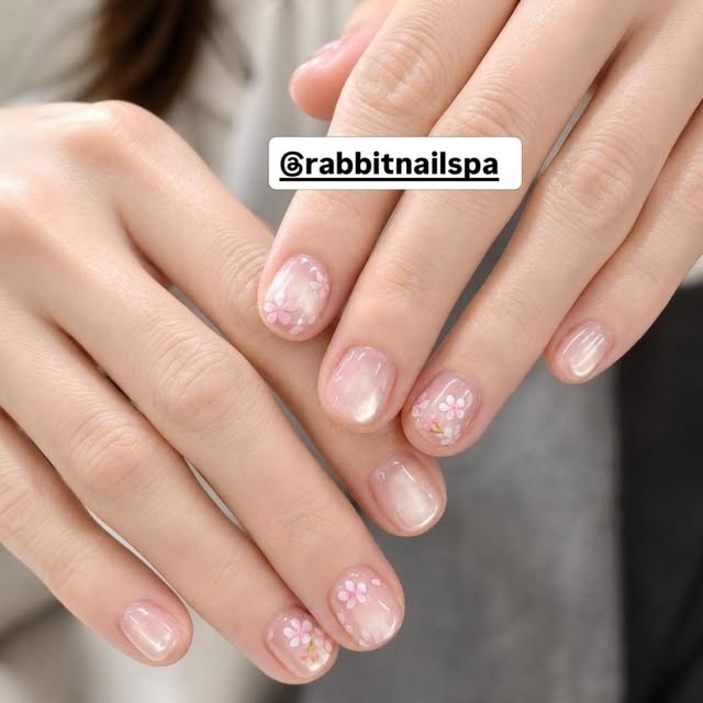 Soft pink nail design